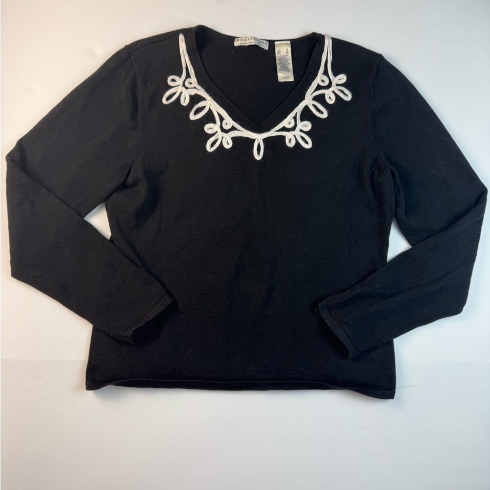 Vintage Liz Claiborne Black Top with White Detailing size xl